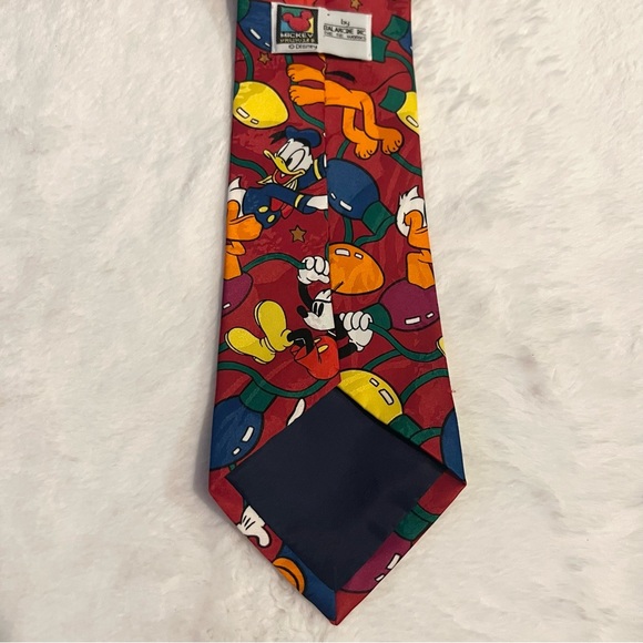 Vintage Disney Mickey Mouse & Goofy Christmas 100% Silk Neck Tie Balancine Inc - Picture 8 of 8